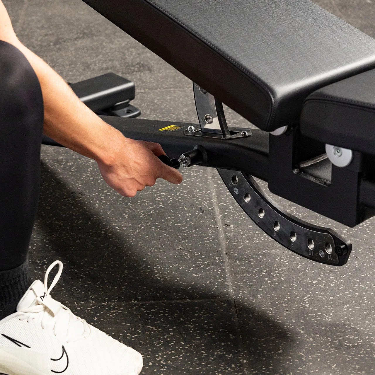 Primal Club banc musculation réglable 300 kg roulettes